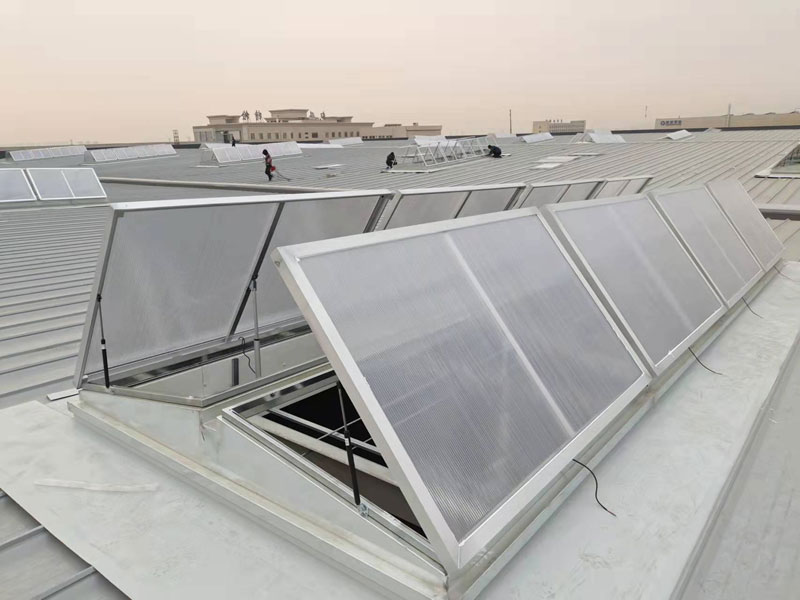 三角型排煙天窗安裝